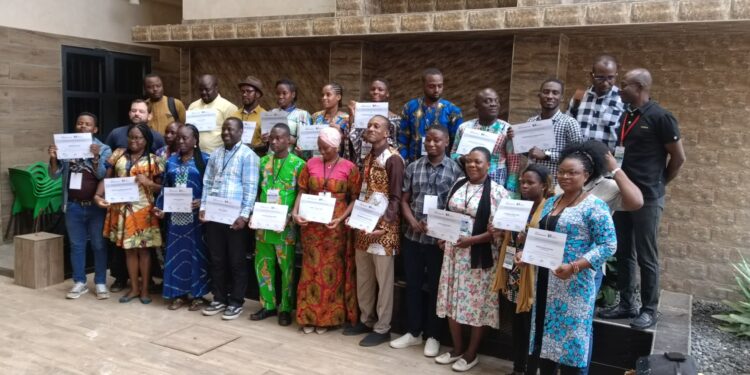 Togo Reposting Post et RSF outillent les journalistes aux enjeux environnementaux